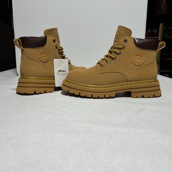 Tamarack Tan Rocky Chunky lace up boots size Ladies 9 Brand New with Tags - Picture 4 of 7